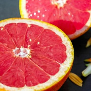 Grapefruit Essentiële Olie - Energiek en natuurlijke welzijn