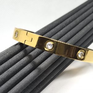 Titantium armband cuff 18 cm met zirkonia - sluiting - Fragrantly