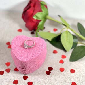 Fragrantly Love Bombs met zilveren ring