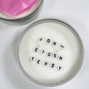 Fragrantly - CUSTOMIZED - Secret Message Candle met rode glazen hart - before and after