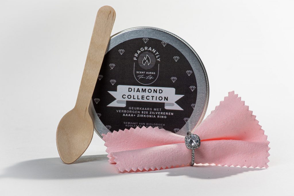 Packing Fragantly Scented Candles with 925 Silver Ring - various sizes