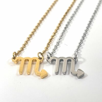 Close up - Scorpion necklace - Fragrantly