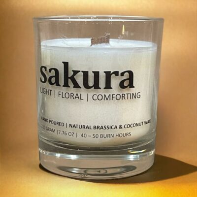 Sakura scented candle - 220 gr - 50 burning hours - Fragrantly