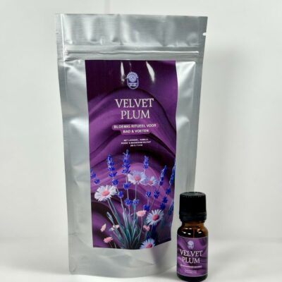 Velvet Plum foot soak