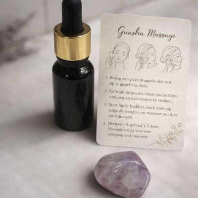 Gratis gezichtsolie en edelsteen